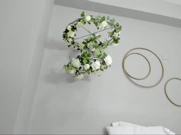 Novinha de 18 Pelada na Cama