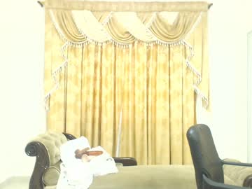 Ruivinha Mostrando o Cuzinho e a Buceta