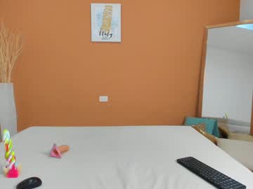 Loirinha novinha dos peitos durinhos e pepeka lisinha